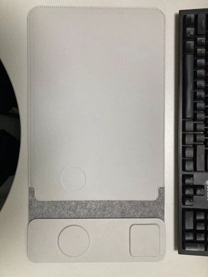 5in1 Wireless Charging Laptop Sleeve